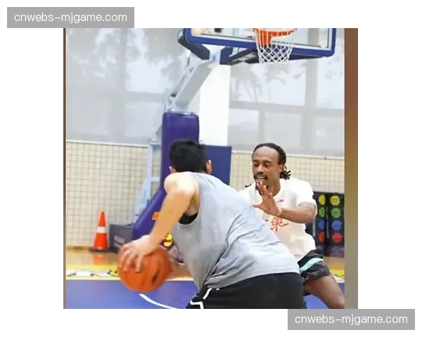 广东宏远崔永熙与麦考尔恢复合练，第二阶段有望迎来最强阵容