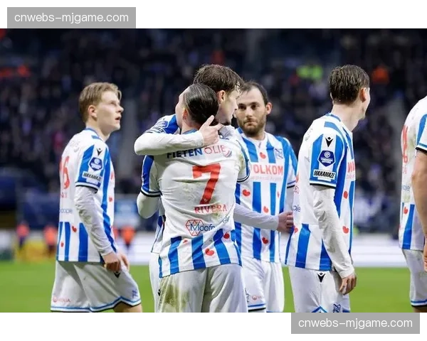 加的斯对阵埃尔切保级关键战，定位球或成破密集防守唯一利器。