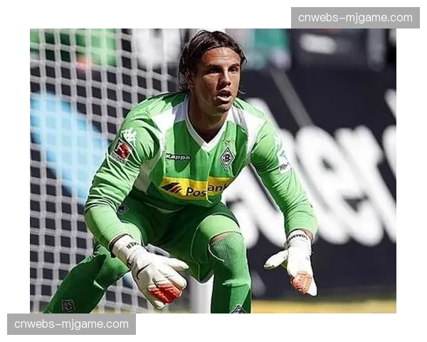 战术花絮：门兴门将索默多次扮演出球后卫，直接发起长传进攻