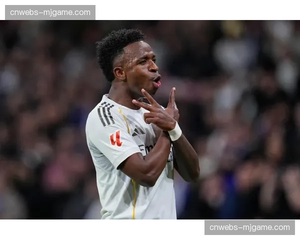 皇马边路进攻当对手锁死维尼修斯时办法不多